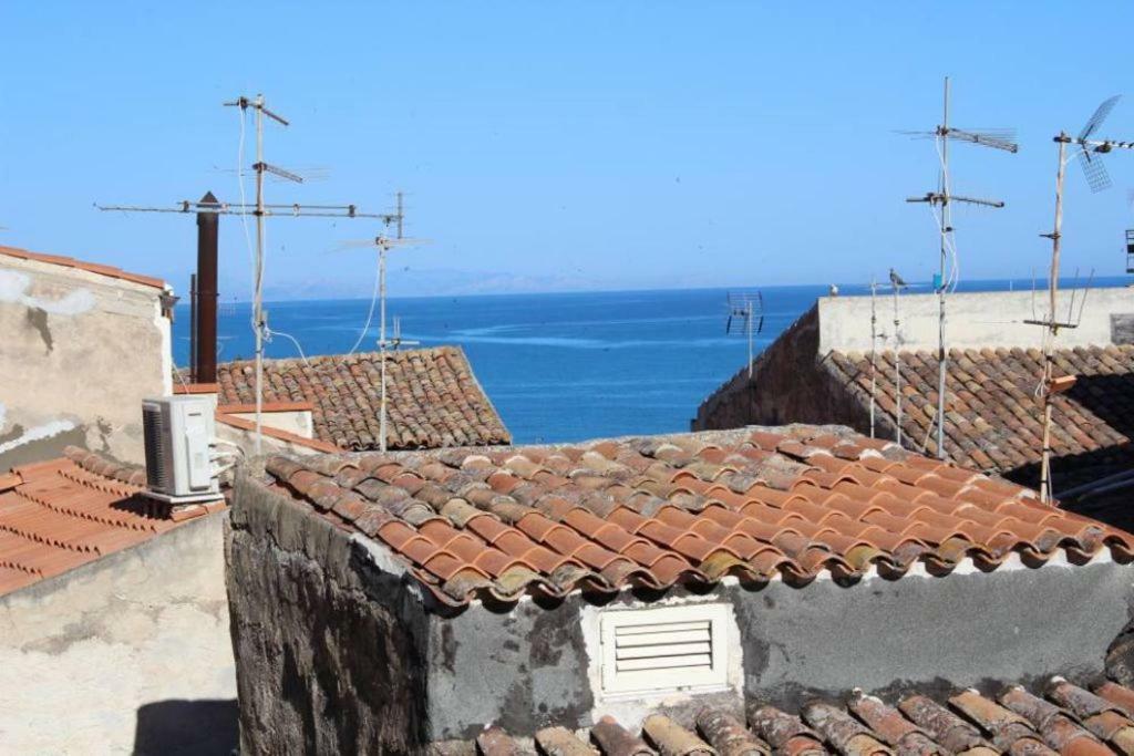 Casa Soraya, Dimora Tipica A 2 Passi Dal Duomo. Appartement Cefalù Buitenkant foto